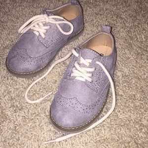 Toddler shoes size 6